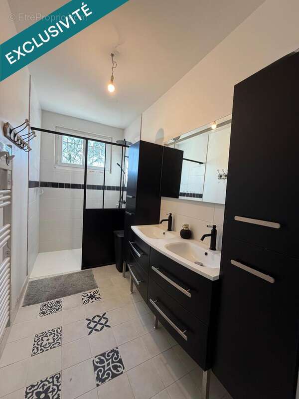 Maison 140 m² à Buzancais  - photo 5