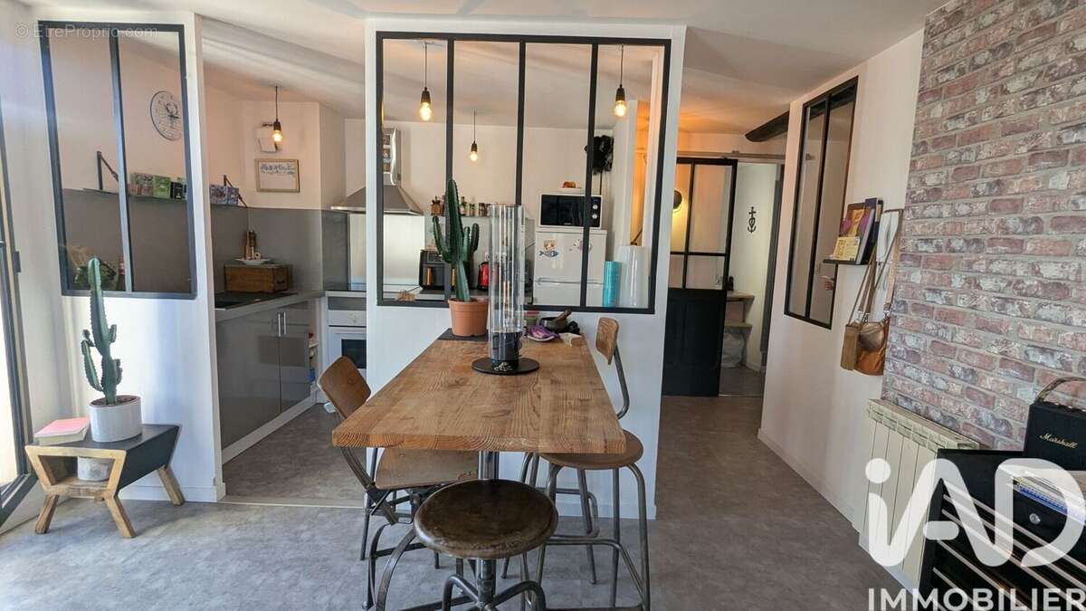 Photo 7 - Appartement à L'ISLE-SUR-LA-SORGUE