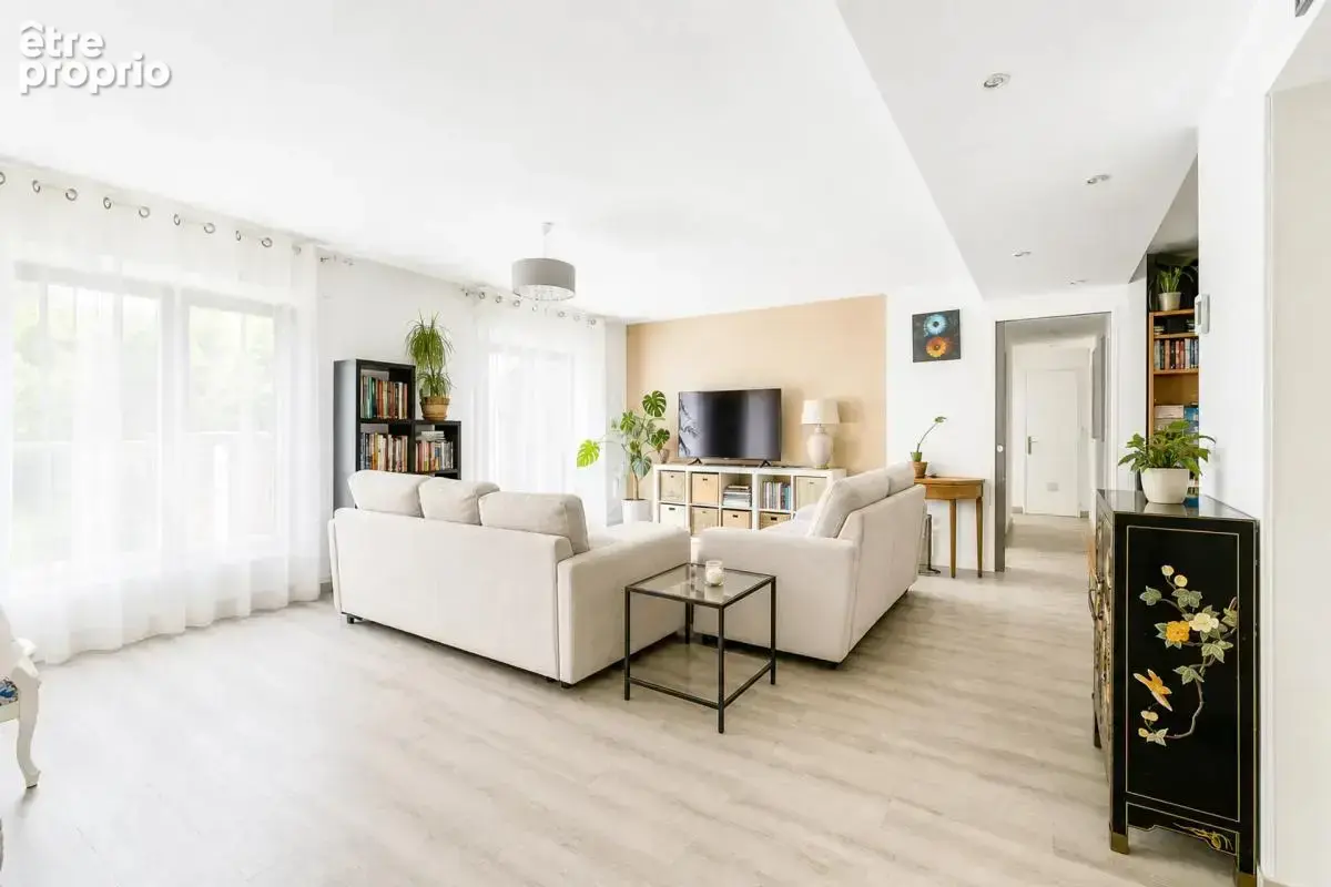 Appartement familial T5 de 112 m², Tours Nord, limite St Cyr - photo 4