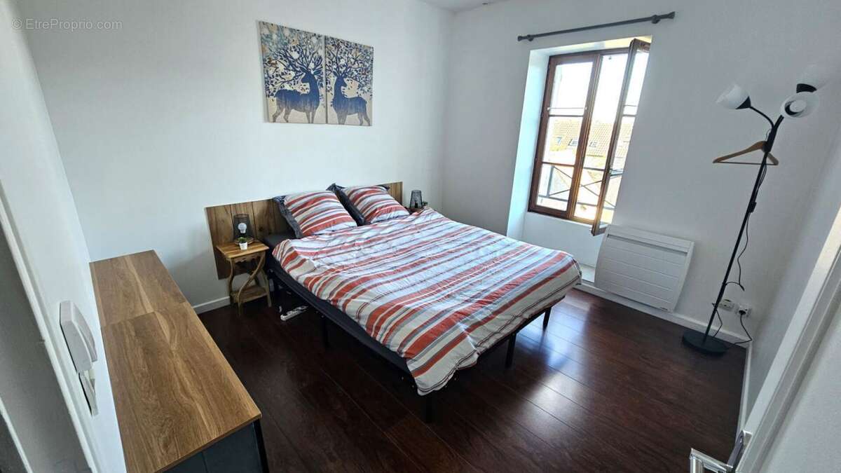 Appartement à HOUDAN