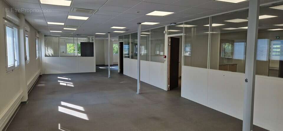 Commerce à ARCHAMPS