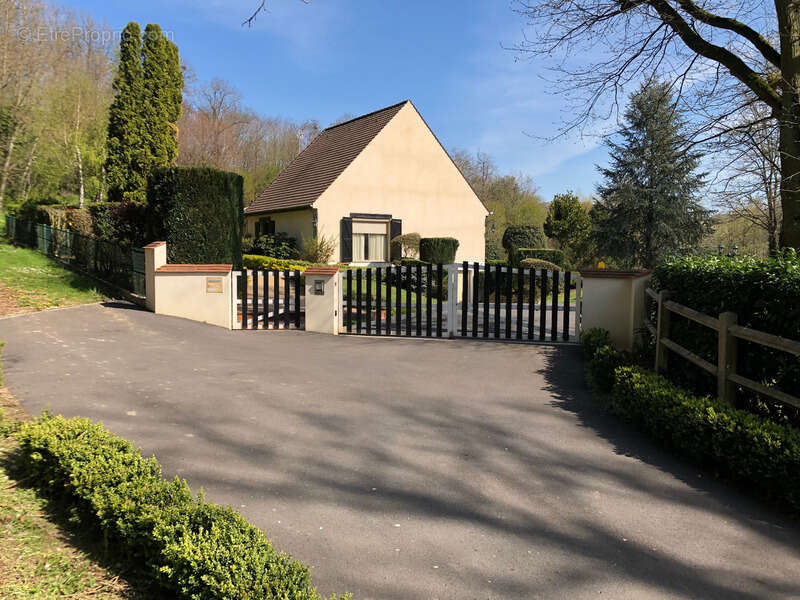 Maison à CHEZY-SUR-MARNE