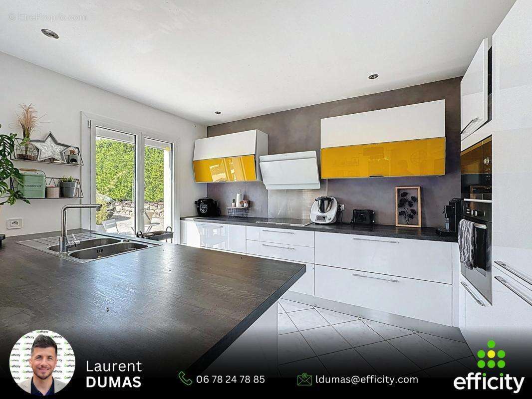 Maison à SAINT-ANDEOL-LE-CHATEAU