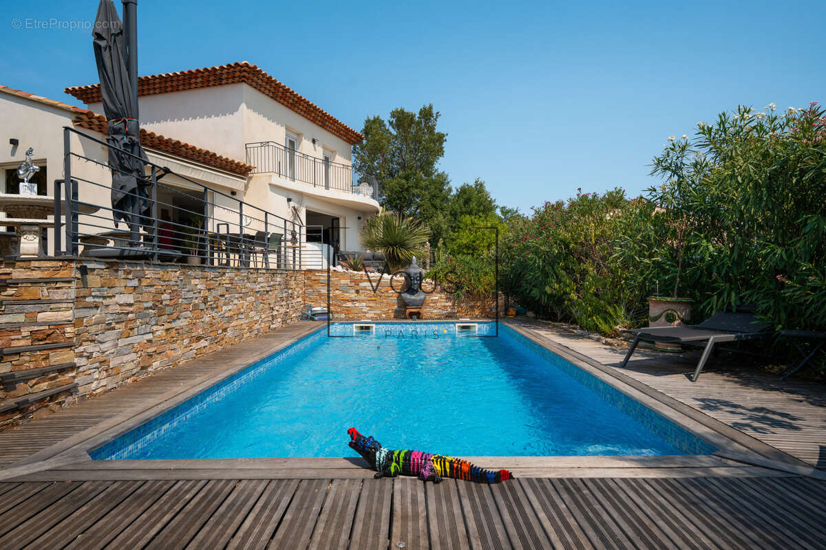 Maison à FREJUS