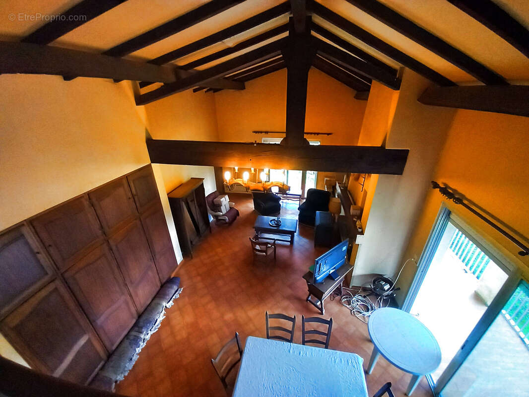 Maison à MONTAGNOL