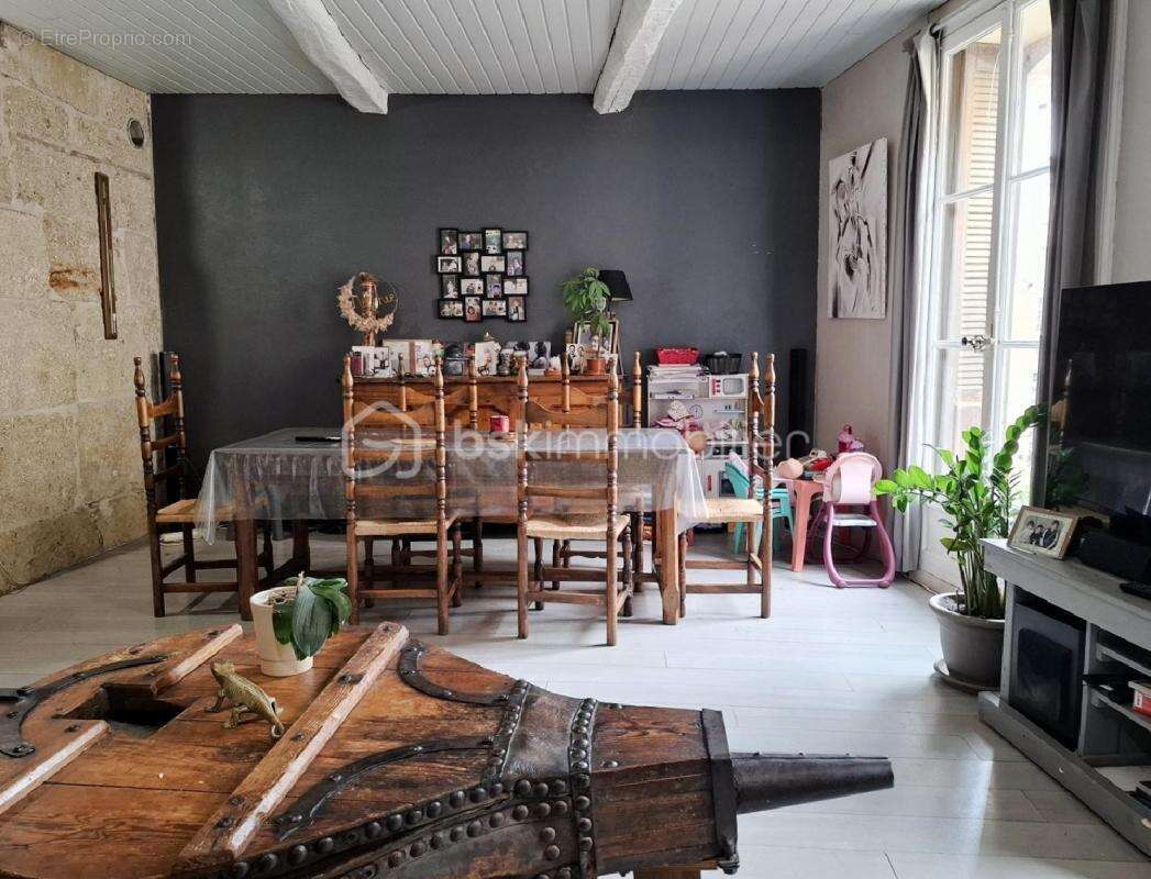 Maison à NEZIGNAN-L&#039;EVEQUE