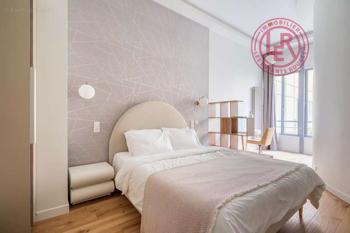Appartement à PARIS-3E