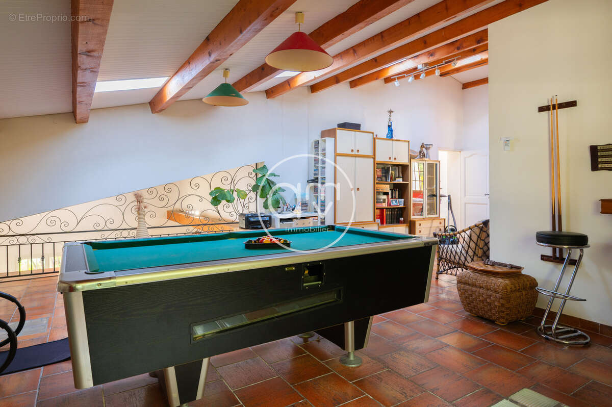 Maison à LA VALETTE-DU-VAR