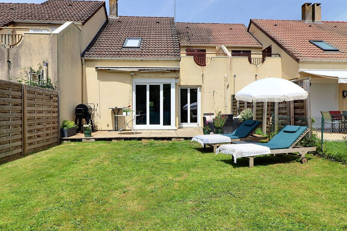Maison à RAMBOUILLET