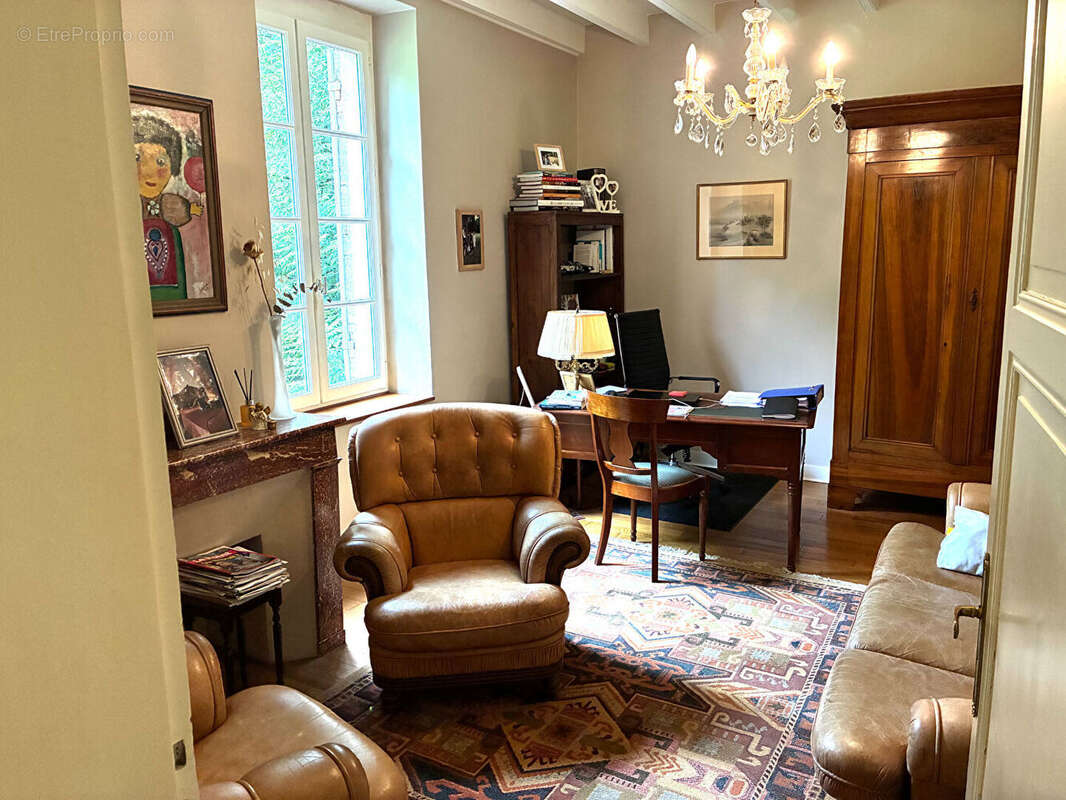 Maison à PINEL-HAUTERIVE