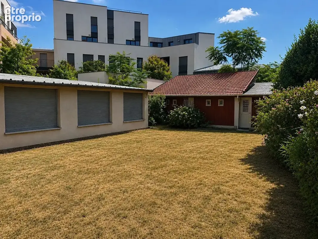 Centre Enghien les Bains - Maison - 9 pièces - Dépendance 82m² - photo 2