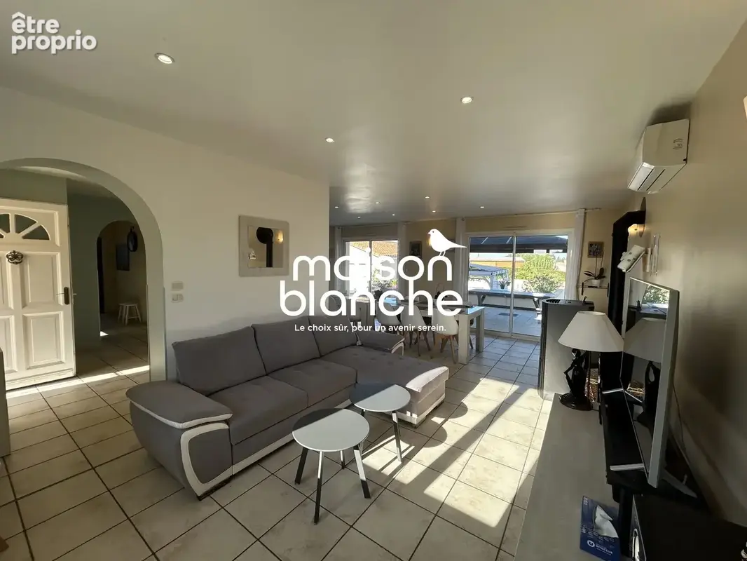 Maison 6 pièces 150 m² à vendre à Saint-Martin-De-Laye (33910) - photo 4