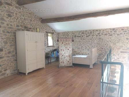 Maison à GENOUILLAC