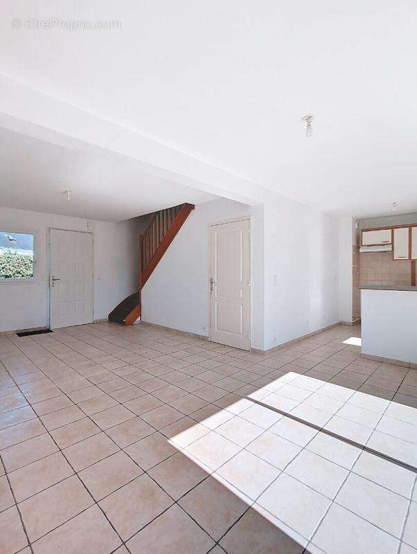 Maison à LA TURBALLE