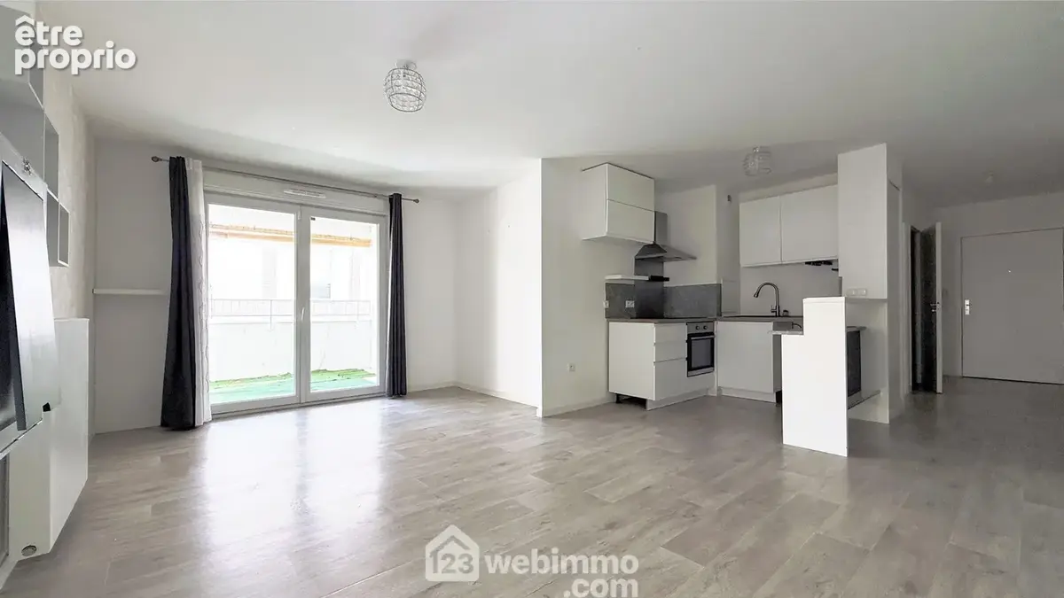 Appartement 3 pièces 63 m² à vendre à Neuilly-Sur-Marne (93330) - photo 3