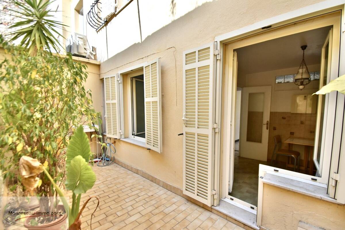 Appartement à CAP-D'AIL