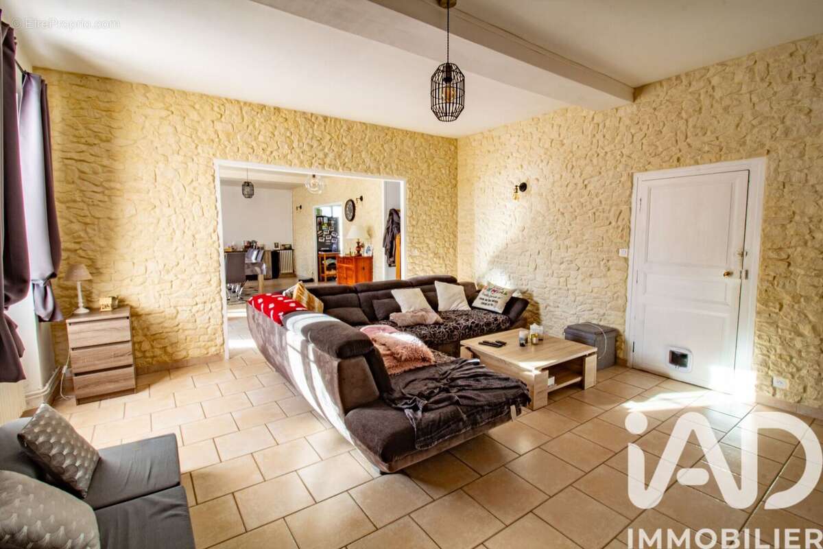 Photo 7 - Maison à CORBEILLES