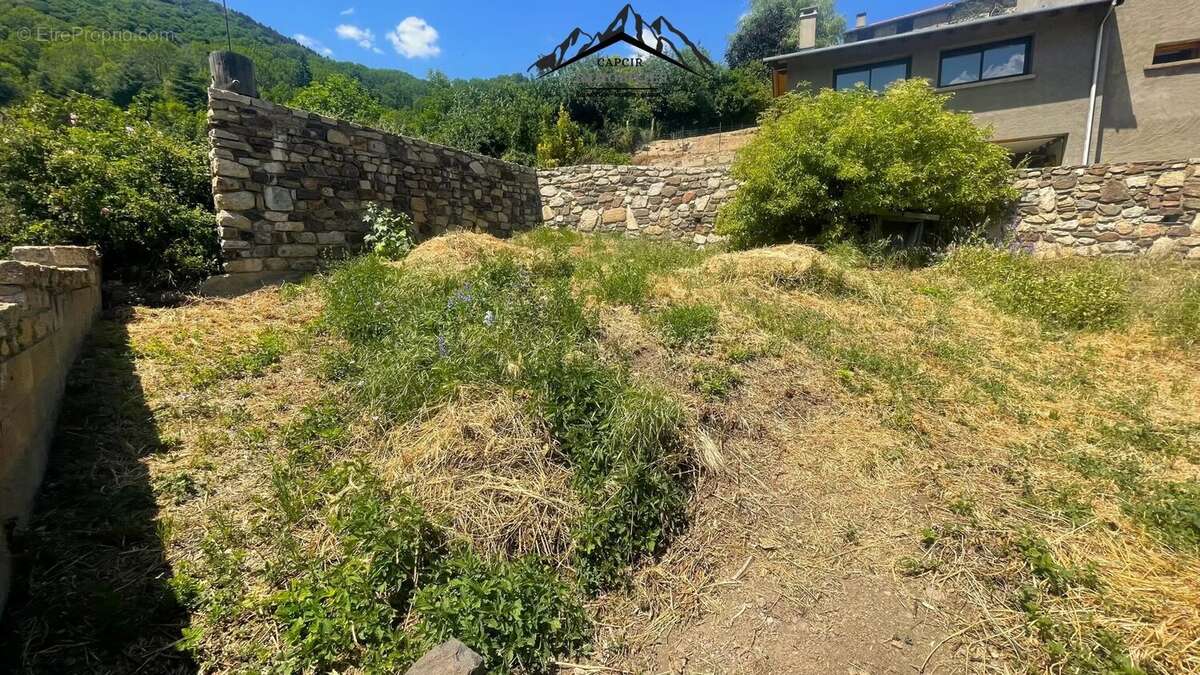 Maison 4 faces en pierre avec jardin - AYGUATÉBIA-TALAU - photo 42