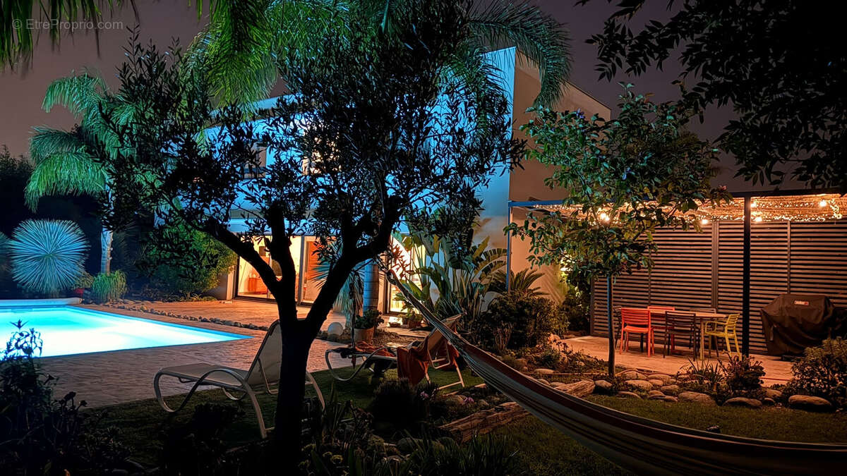 PERPIGNAN SUD : villa contemporaine 6 pièces avec piscine - photo 19