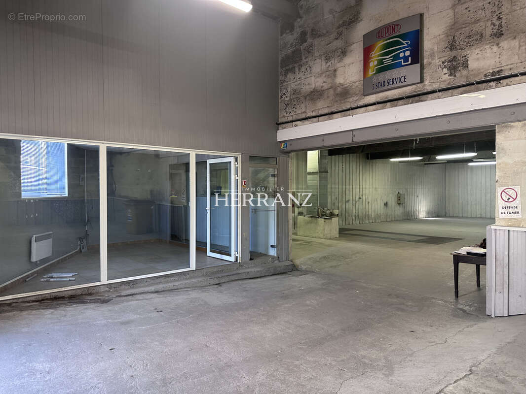 Beau local commercial aux portes de libourne avec parking - photo 3