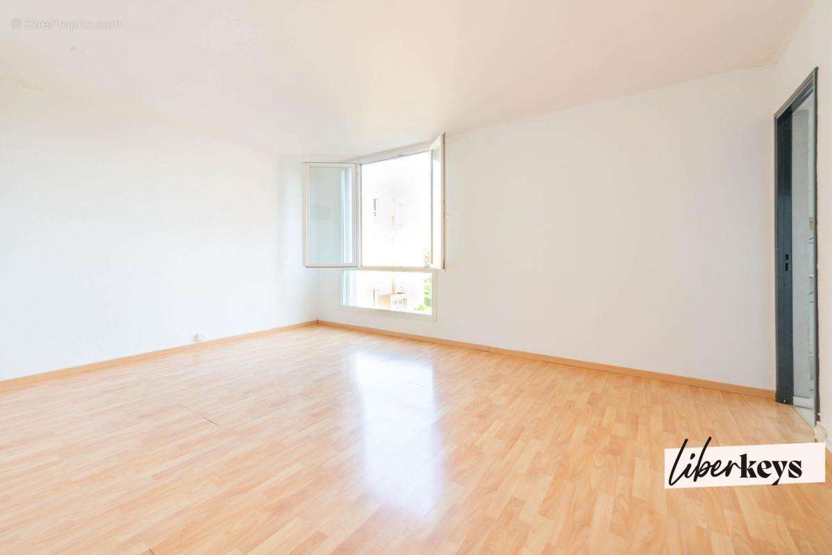 Appartement à BOIS-D'ARCY