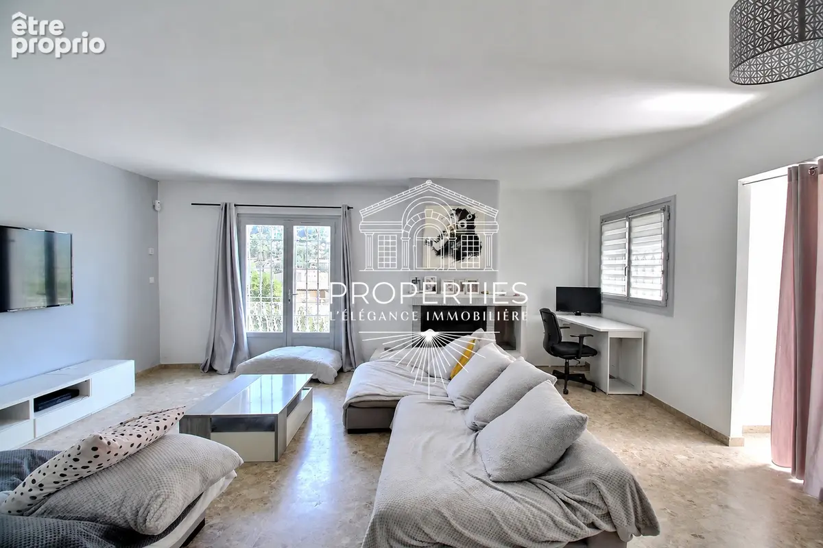 Exclusivité - Toulon EST- Maison 138 m² - Terrain 2 600 m² - photo 6