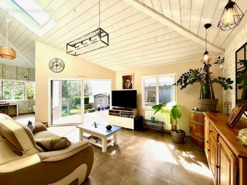 Maison à SAVIGNY-SUR-ORGE