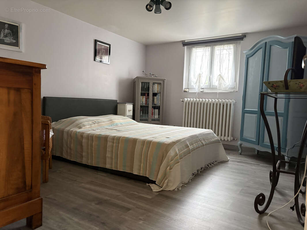 Maison à AZAY-SUR-CHER