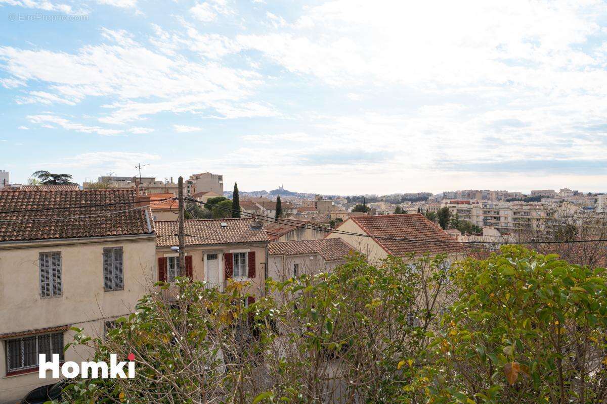 Appartement à MARSEILLE-12E