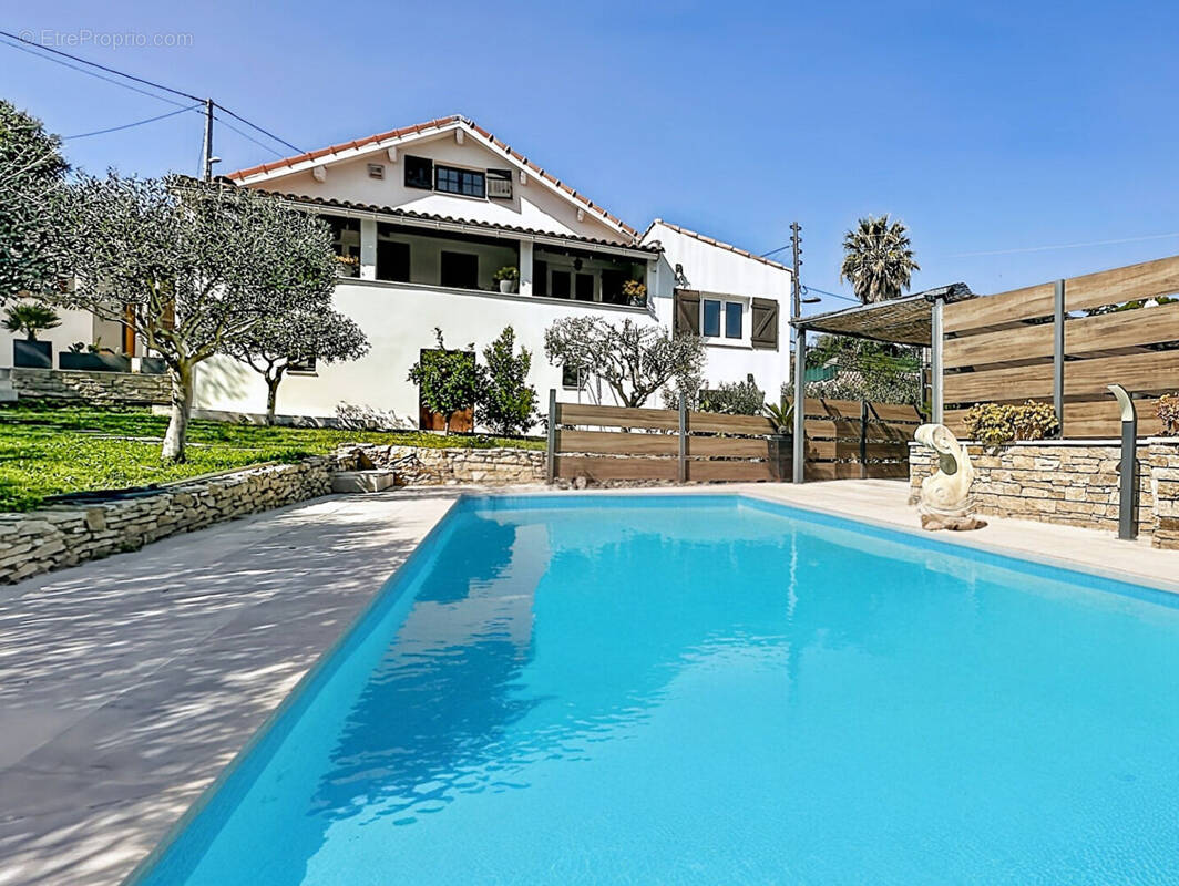Maison à MARSEILLE-13E