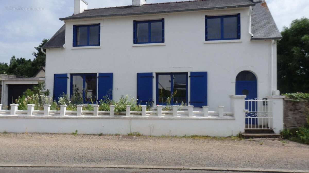 Maison à PONTRIEUX