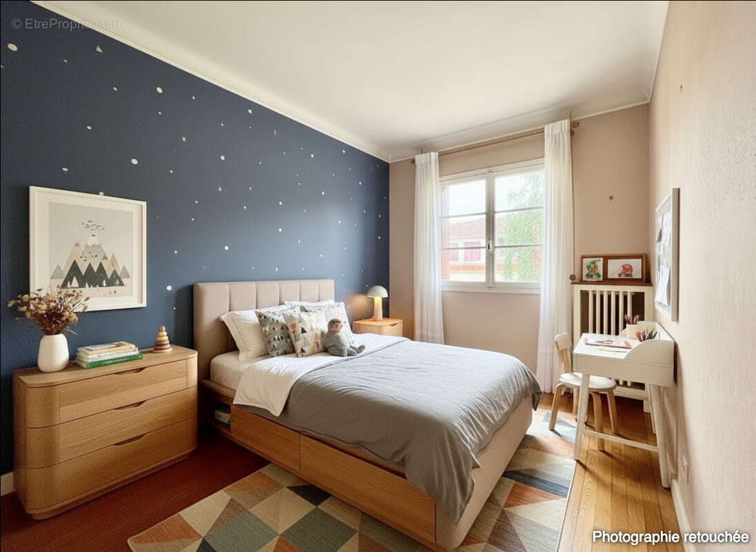 Maison à VERRIERES-LE-BUISSON