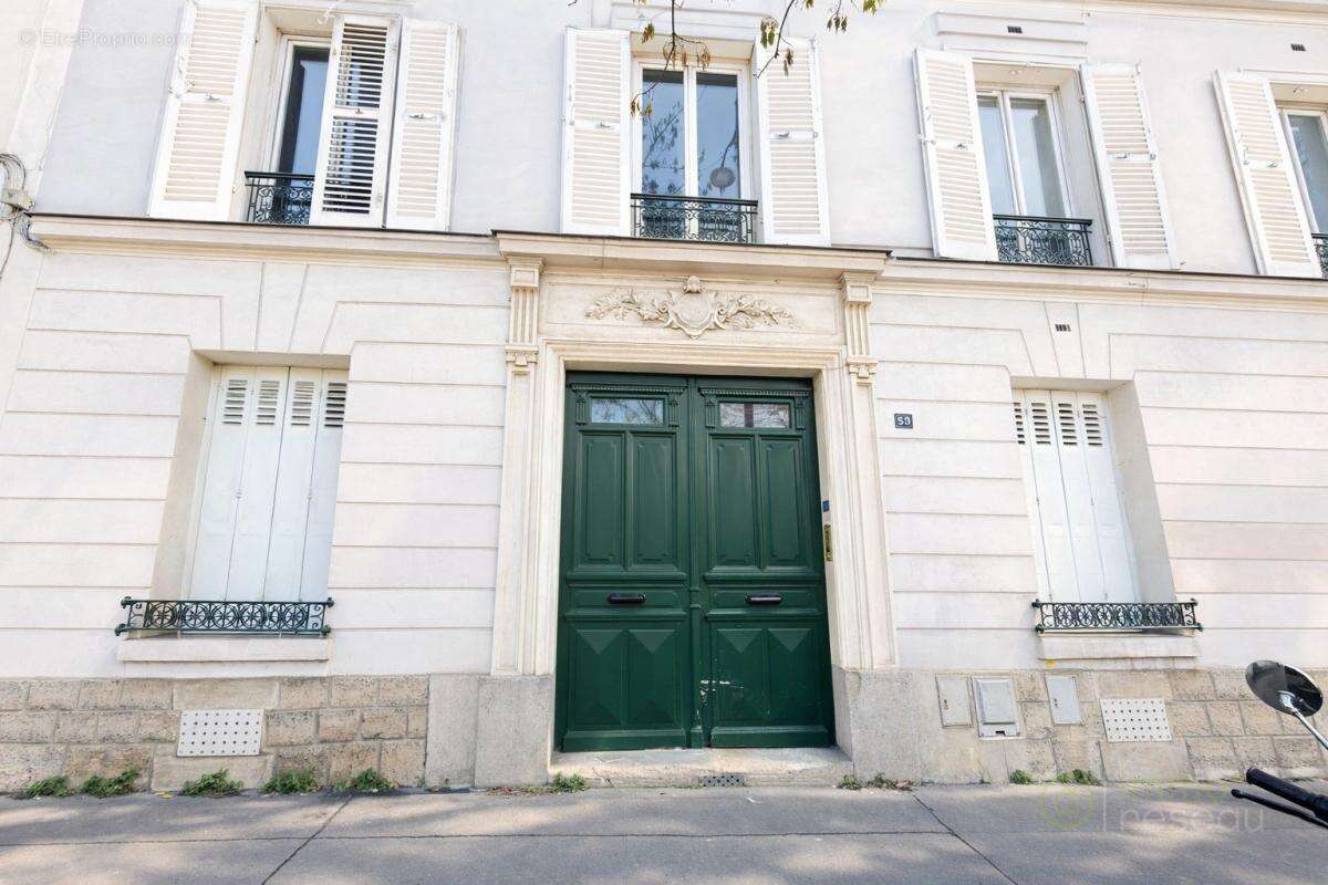 Appartement à MONTROUGE
