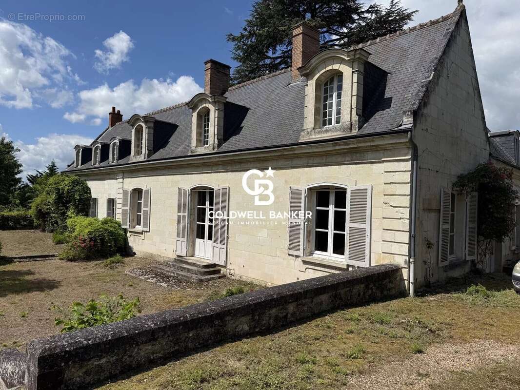 Maison à SAINT-CYR-SUR-LOIRE