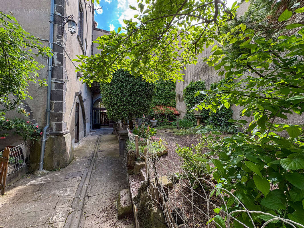 Appartement à CLERMONT-FERRAND