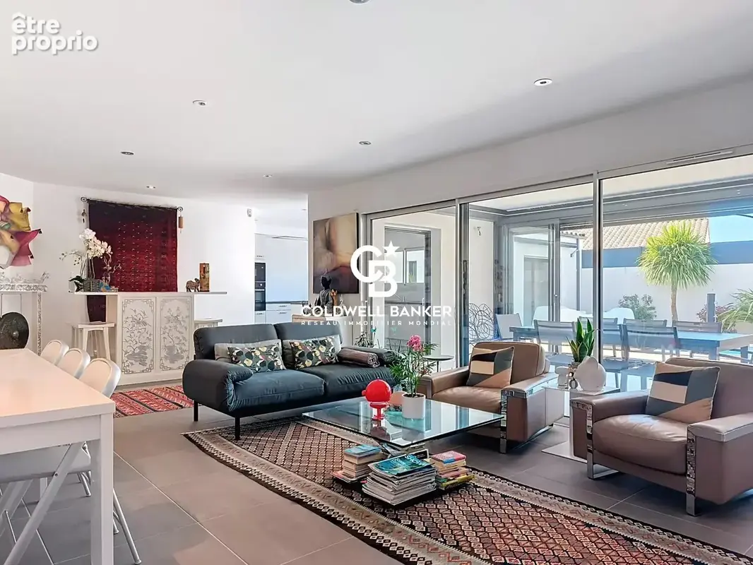 TALMONT SAINT HILAIRE - Golf et port - Maison contemporaine 2022 de plain-pied  avec 5 chambres, dépendances et piscine - photo 21