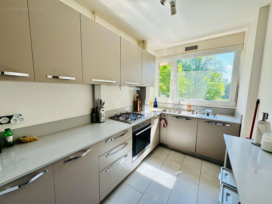 Appartement à SAVIGNY-SUR-ORGE