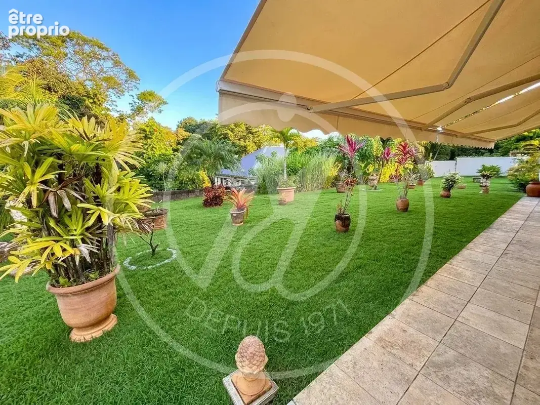 À vendre : maison t4 de plain-pied à petit-bourg (vernou) — 550 000 € - photo 7
