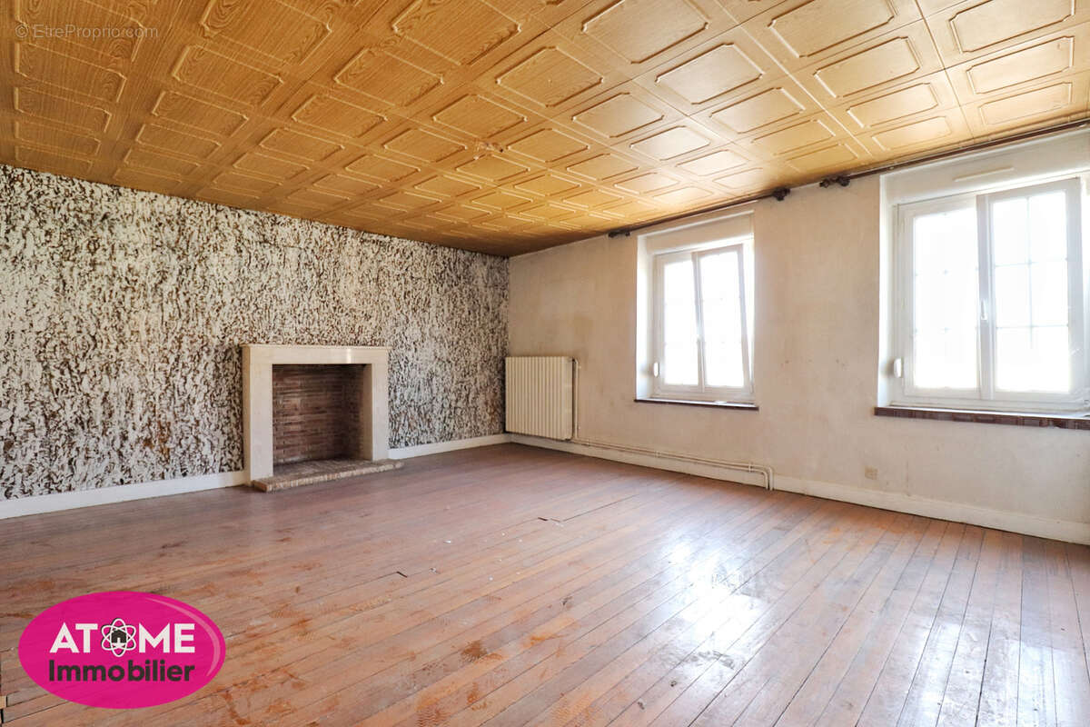 Appartement à SAINTE-MARIE-AUX-CHENES