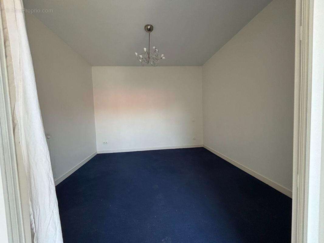 ensemble  immobilier local commercial + habitation de caractére 6 pièce(s) 210 m2 - photo 11