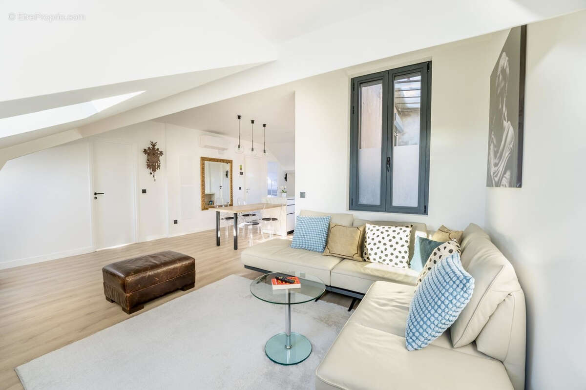 Appartement à BEAUSOLEIL