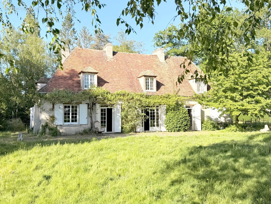 Maison à BAZAINVILLE