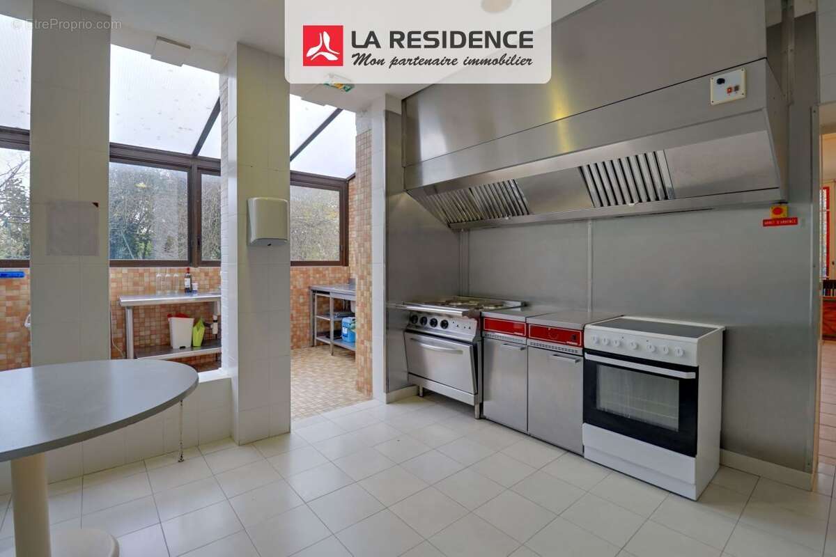 Maison 518 m² à Bessancourt  - photo 8