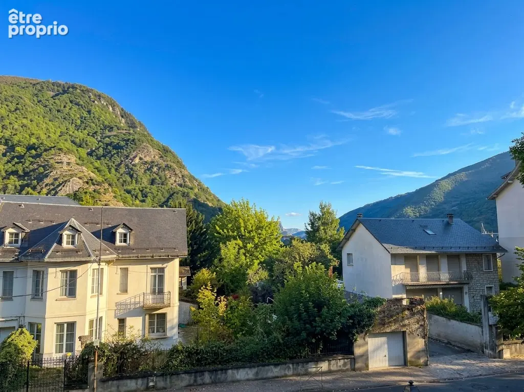 Appartement à BAGNERES-DE-LUCHON