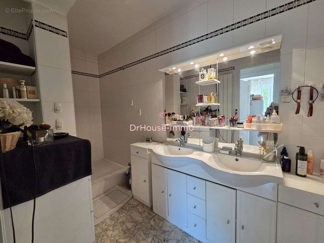 Appartement 97 m² à Chatellerault  - photo 6