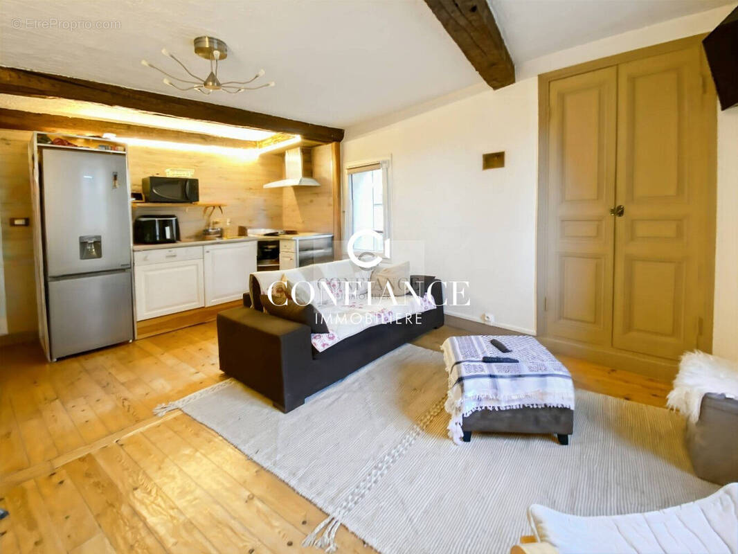 Appartement à SAINT-ETIENNE-DE-TINEE