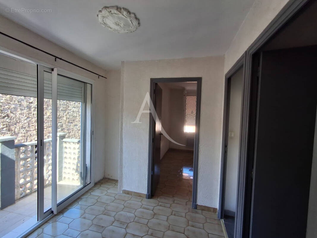Appartement à BEDARIEUX