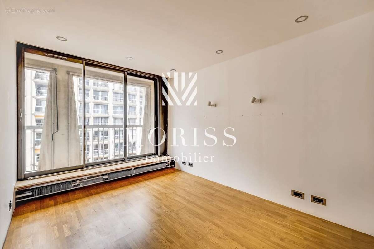 Appartement à PARIS-20E