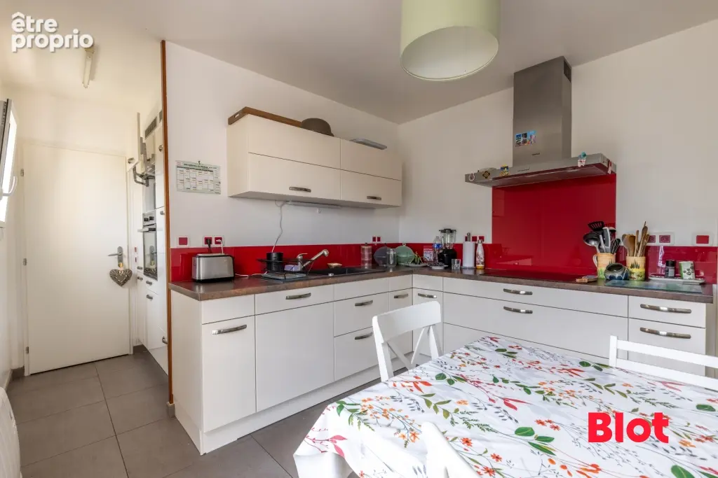 Maison 6 pièces 111 m² à vendre à Vern-Sur-Seiche (35770) - photo 5