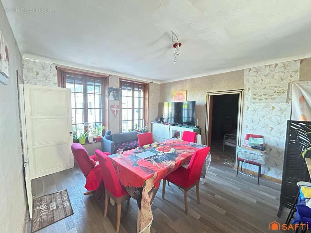 Photo 2 - Maison à DERCY